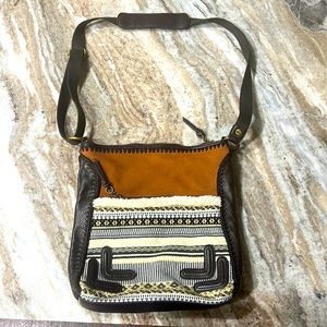 NWOT the SAK Boho purse ❤️🌺🌸🐚